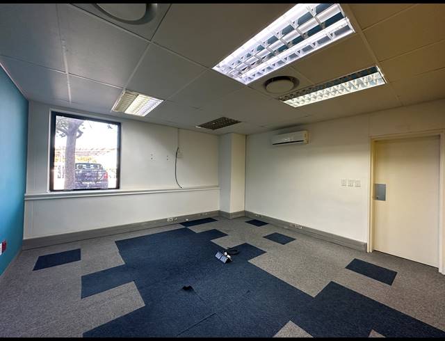 304M² OFFICE TO LET IN SANDTON CENTRAL